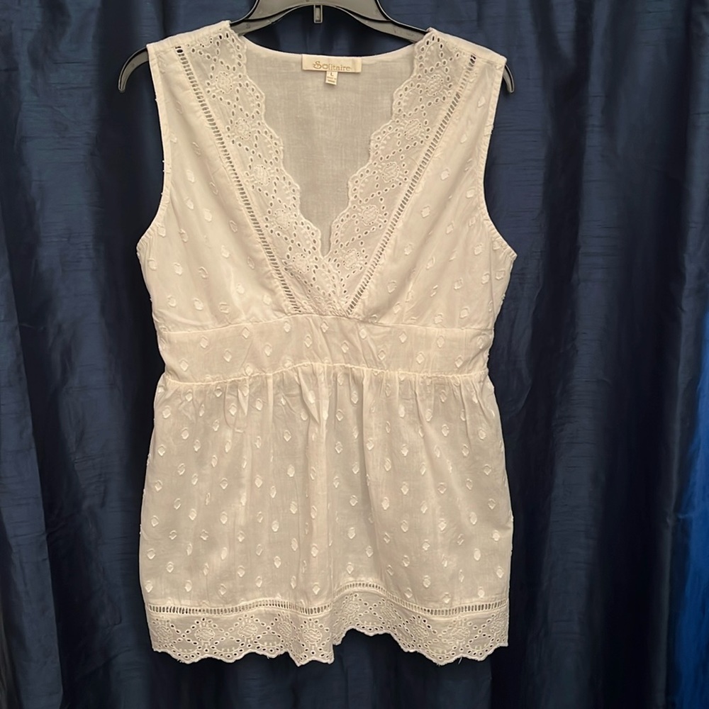 Solitare White Sleeveless Top